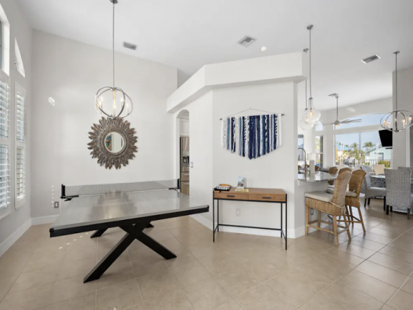 Marco Island Beautiful 3 Bedroom Home with Pool & Canal View
